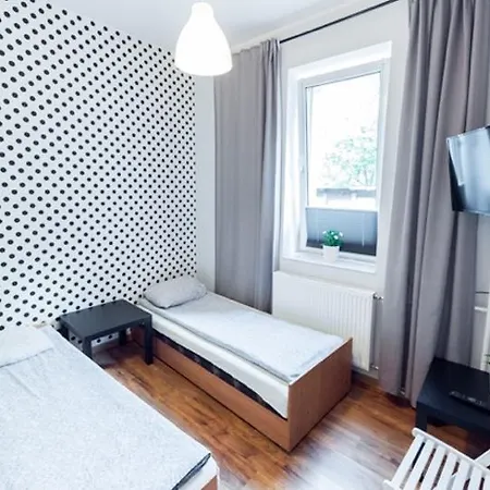 Hostel Praga *