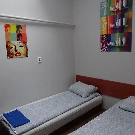 普拉加旅舍 旅馆